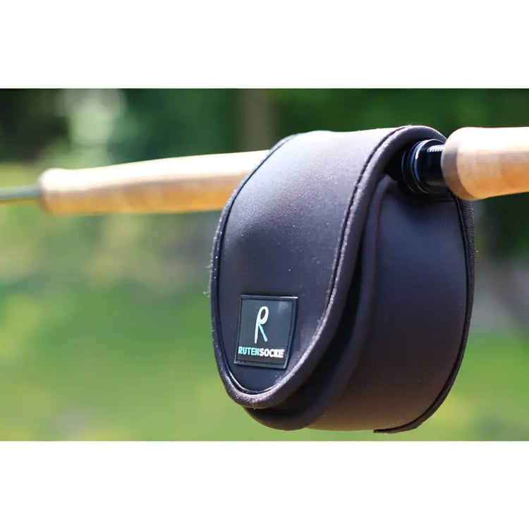Rutensocke Rollentasche Fly M 3er Pack (Rollenschutz für Fliegenrollen Größe 8 10 / 11cm)